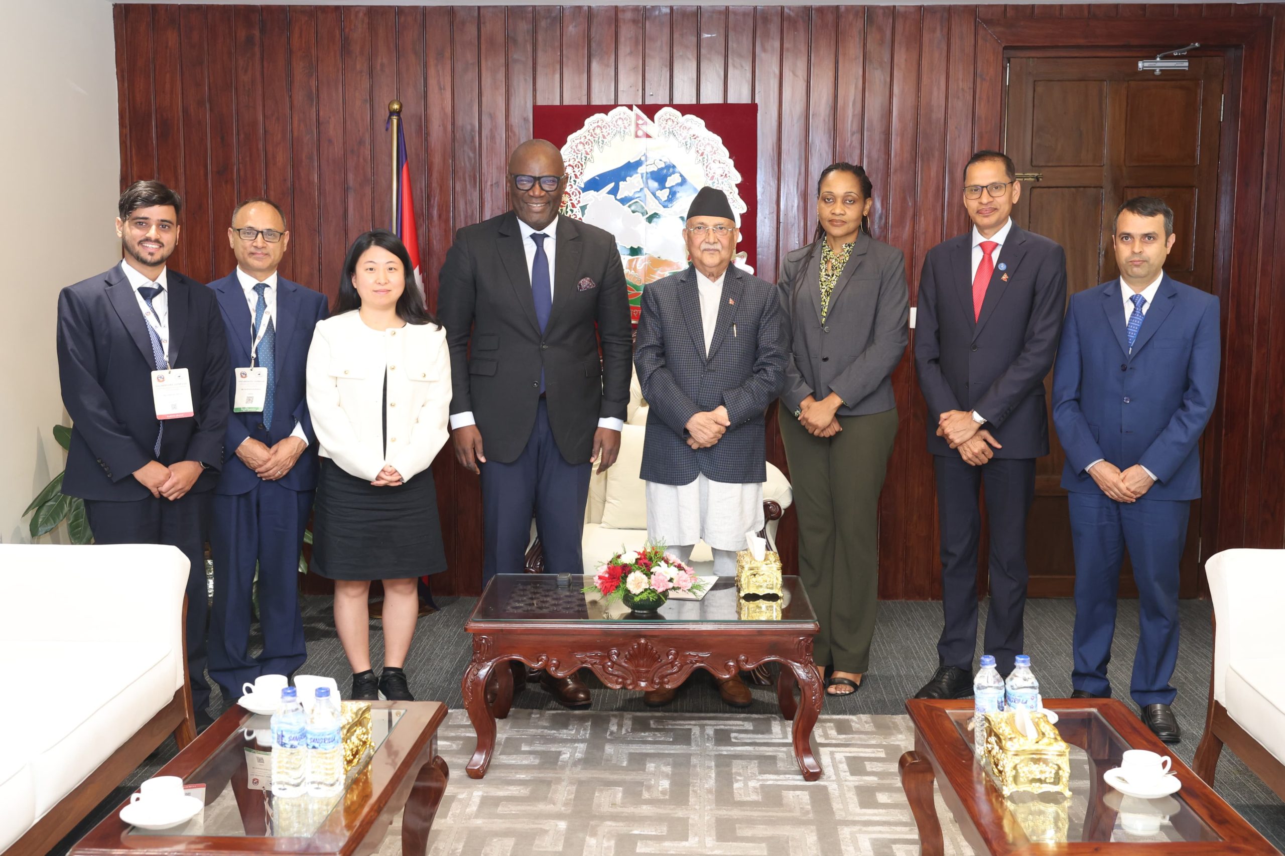 प्रधानमन्त्रीसँग ‘लस एण्ड ड्यामेज फण्ड’ का कार्यकारी निर्देशकको भेट