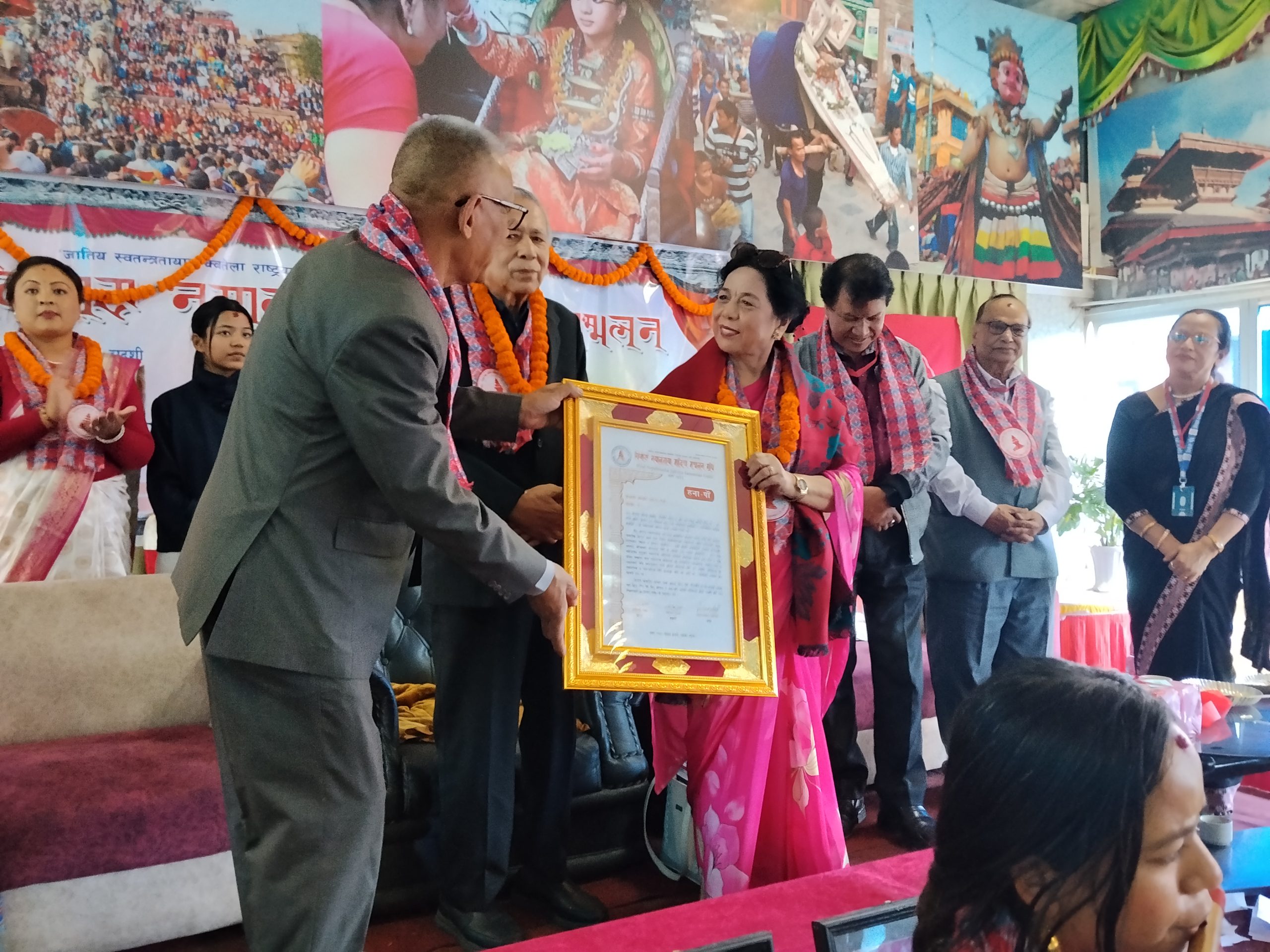 प्रेमशान्ति तुलाधरज्यूलाई विराट हना: पौ सम्मान